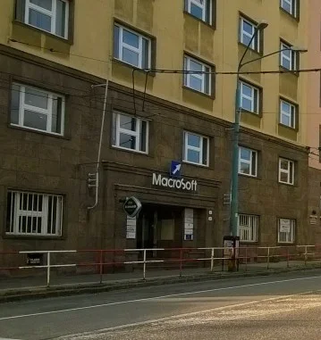 Školiace centrum Macrosoft v Bratislave